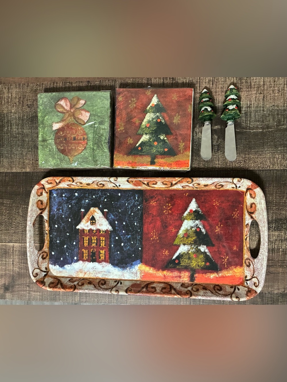 Evergreen Christmas Melamine Serving Tray with 2 Napkin Packs & 2 Tree Spreaders